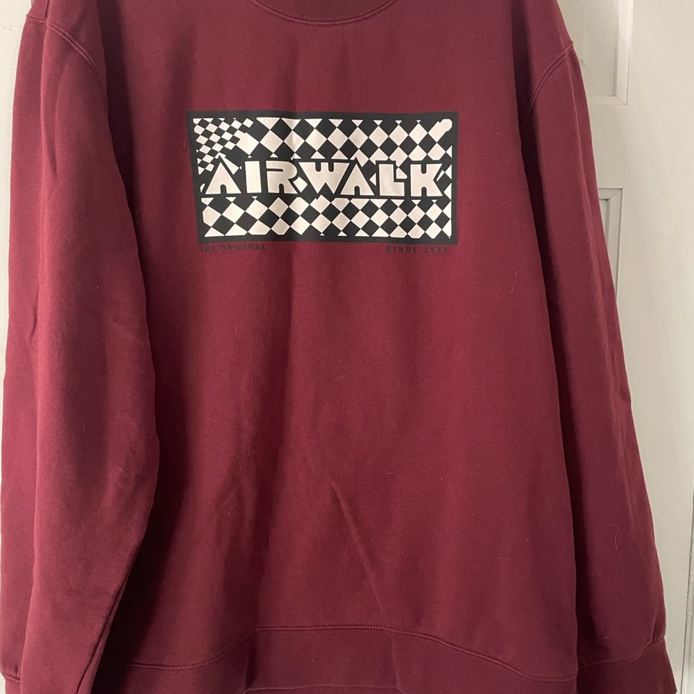 Airwalk Men's Maroon Crewneck Sweater